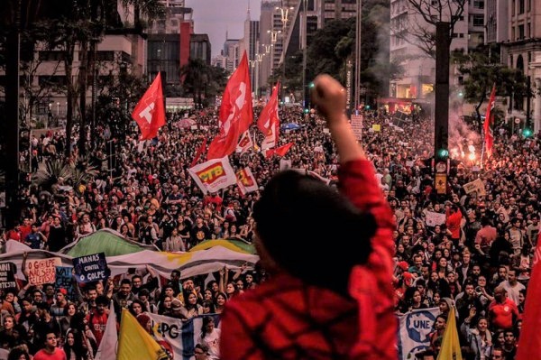 foratemer trabalhadores 2